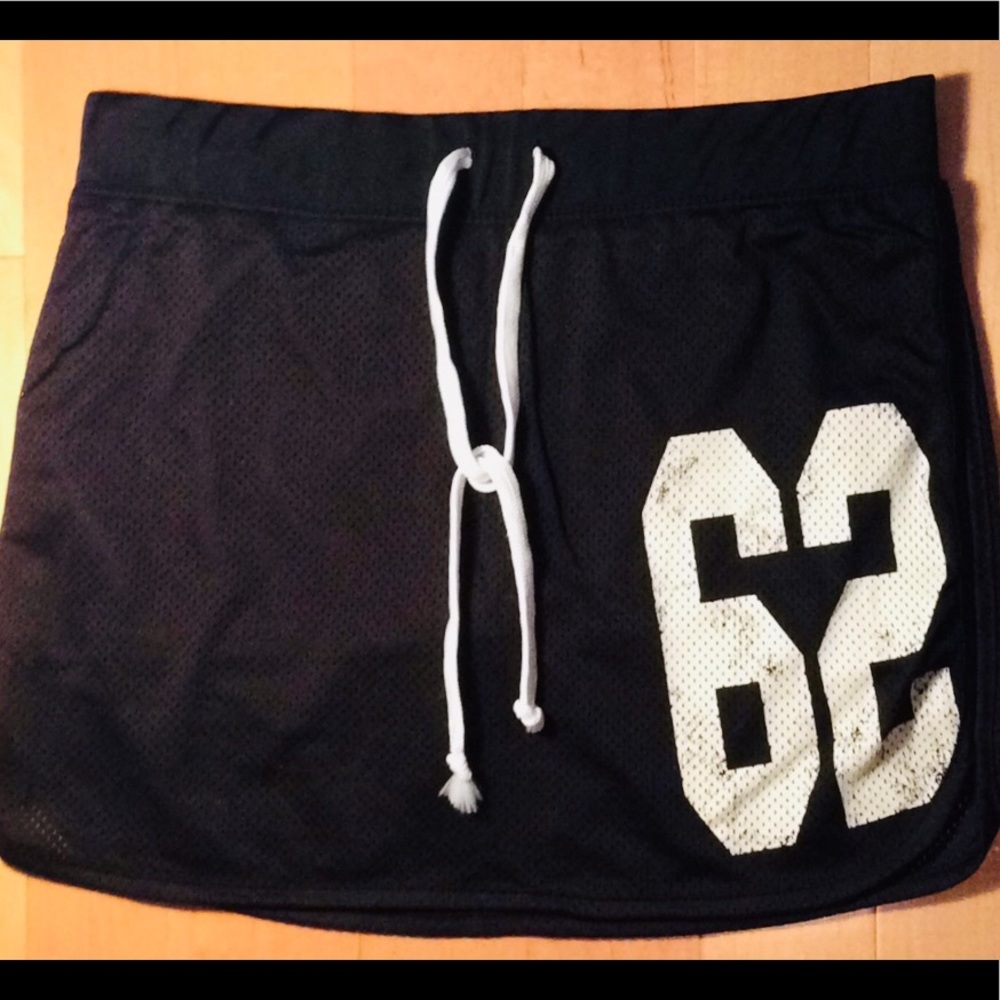 mesh shorts with inside liner🛍🛍🛍🛍🛍❤️❤️❤️❤️